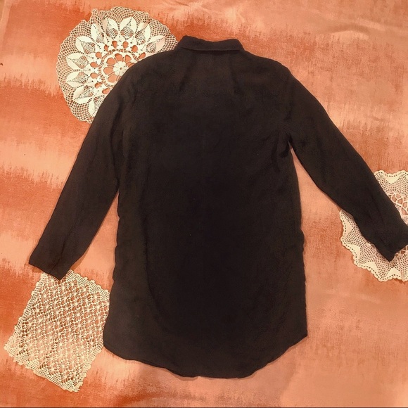 H&M Ladies Black Button Up Blouse 12 - Picture 4 of 5